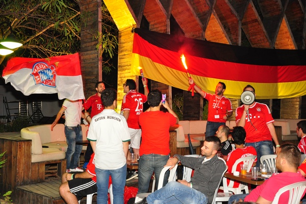 Champions League Semi Finals at Shtrumpf